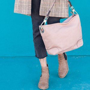 Beautiful Blush Handbag (brand NEW!)